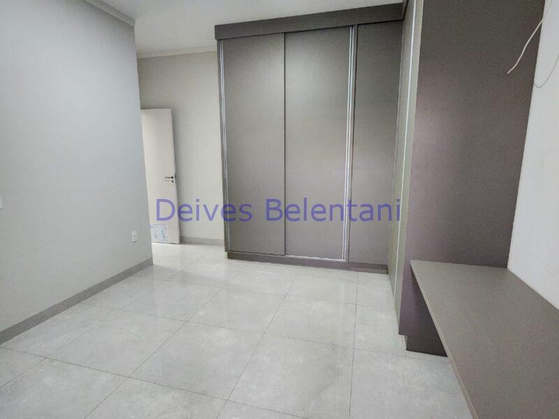 Casa em Condomínio Reserva do Campo