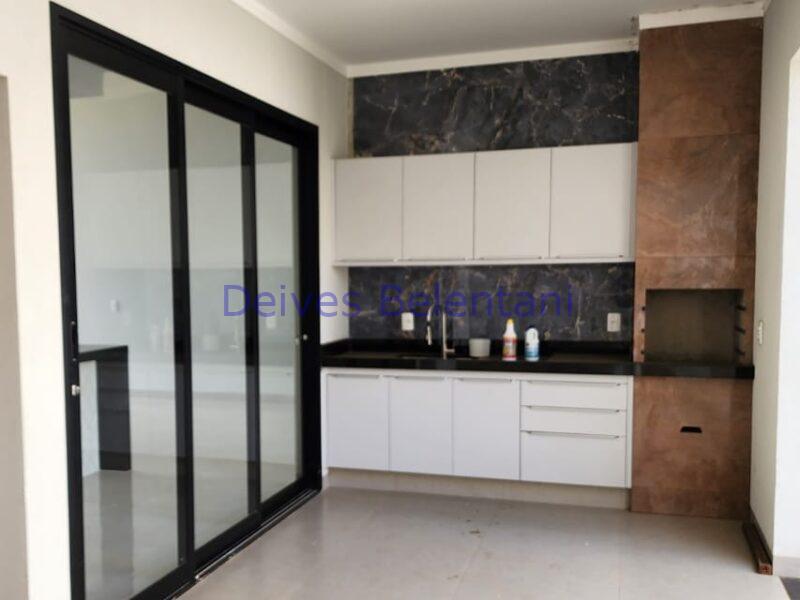 Casa em Condomínio Reserva do Campo